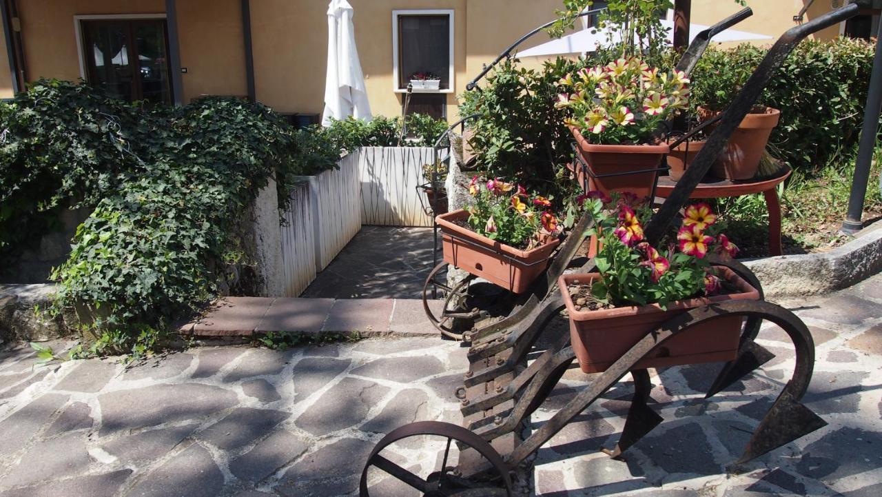 Casale Mammarella Apartment L'Aquila Exterior photo
